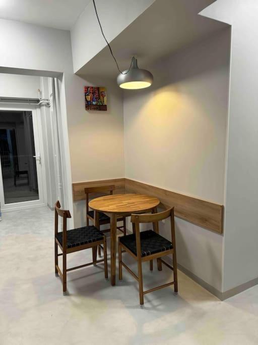 Double Studio Near University Square - 2 Balconies Bucareste Exterior foto